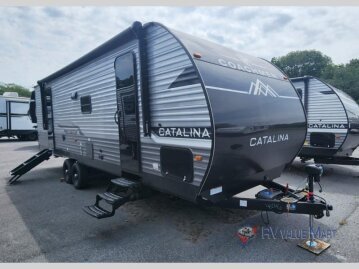New 2025 Coachmen Catalina