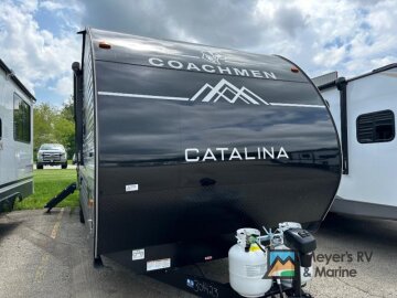 New 2025 Coachmen Catalina