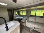Thumbnail Photo 4 for New 2025 Coachmen Catalina