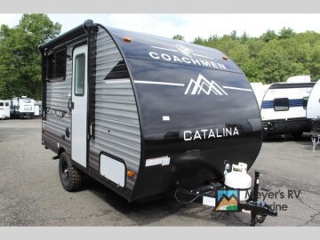 New 2025 Coachmen Catalina