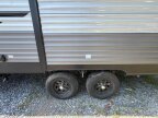 Thumbnail Photo 5 for New 2025 Coachmen Catalina 231MKS