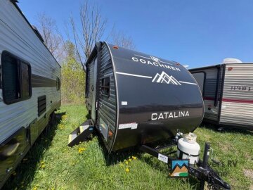 2025 Coachmen Catalina