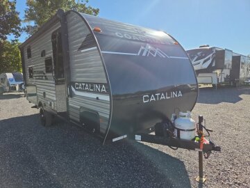 2025 Coachmen Catalina 184BHS