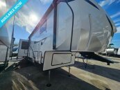 New 2025 Coachmen Chaparral