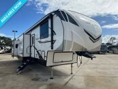 New 2025 Coachmen Chaparral
