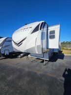 Thumbnail Photo 2 for New 2025 Coachmen Chaparral