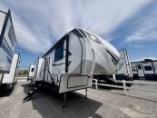 New 2025 Coachmen Chaparral