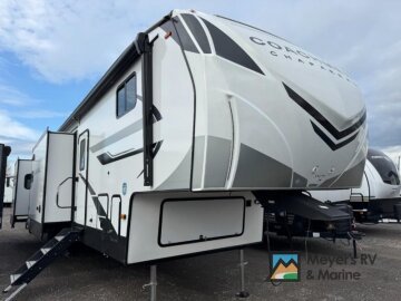 New 2025 Coachmen Chaparral
