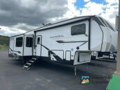 New 2025 Coachmen Chaparral