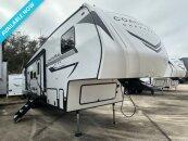New 2025 Coachmen Chaparral Lite