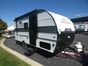 New 2025 Coachmen Clipper