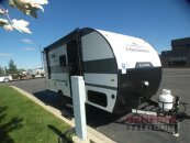 New 2025 Coachmen Clipper