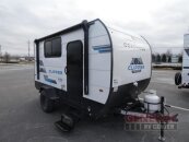 New 2025 Coachmen Clipper