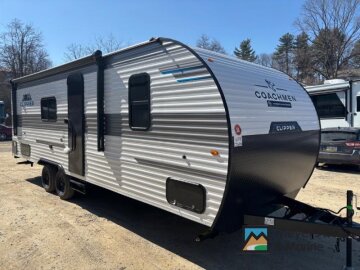 New 2025 Coachmen Clipper
