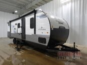 New 2025 Coachmen Clipper