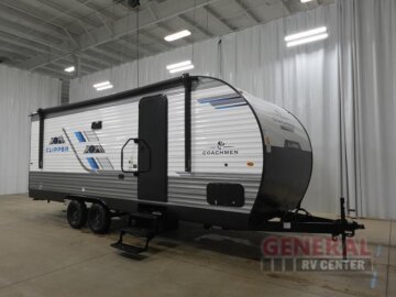 New 2025 Coachmen Clipper