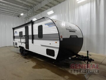 New 2025 Coachmen Clipper