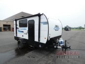 New 2025 Coachmen Clipper