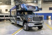 New 2025 Coachmen Entourage