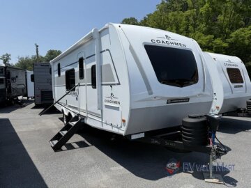 New 2025 Coachmen Freedom Express