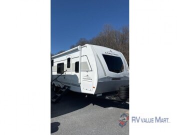 New 2025 Coachmen Freedom Express
