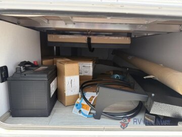 New 2025 Coachmen Freedom Express