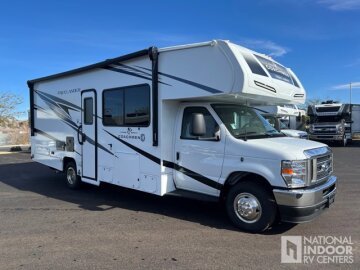 New 2025 Coachmen Freelander