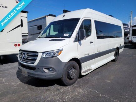 Photo 1 for New 2025 Coachmen Galleria