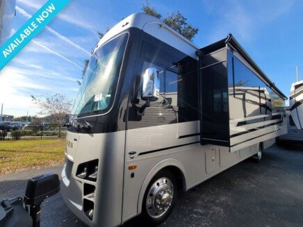 Photo 1 for New 2025 Coachmen Mirada