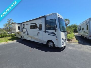 2025 Coachmen Mirada 35ES