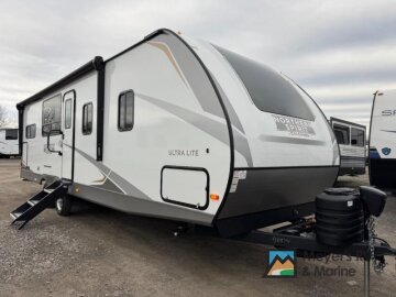 New 2025 Coachmen Northern Spirit