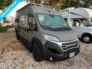 New 2025 Coachmen Nova