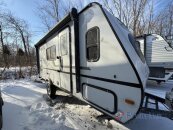New 2025 Coachmen Remote