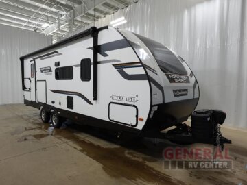 New 2025 Coachmen Spirit