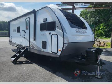 New 2025 Coachmen Spirit