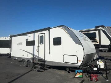 New 2025 Coachmen Spirit
