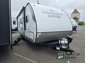 New 2025 Coachmen Spirit