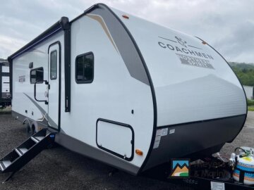 New 2025 Coachmen Spirit