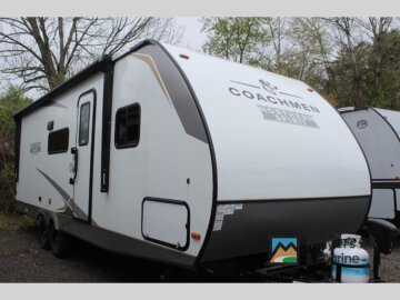 New 2025 Coachmen Spirit
