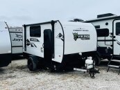 New 2025 Coachmen Viking