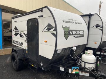 New 2025 Coachmen Viking