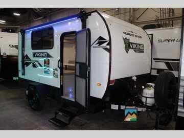 New 2025 Coachmen Viking