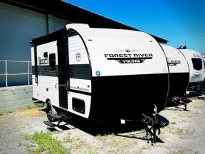 New 2025 Coachmen Viking