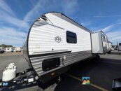 New 2025 Coachmen Viking