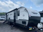 New 2025 Coachmen Viking