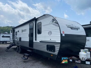 New 2025 Coachmen Viking