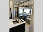 Thumbnail Photo 3 for 2025 Crossroads Cruiser Aire