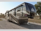 New 2025 Crossroads Redwood
