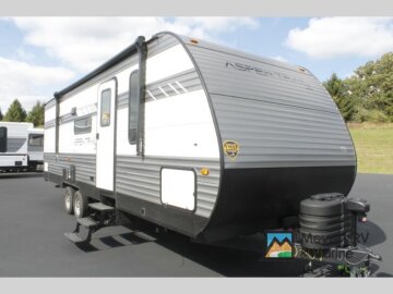 New 2025 Dutchmen Aspen Trail