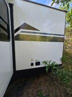 Thumbnail Photo 3 for New 2025 Dutchmen Colorado
